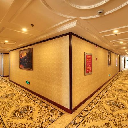Vienna Hotel Shanghai Happy Valley Songjiang Luaran gambar