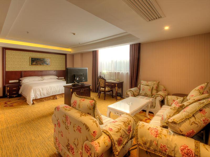 Vienna Hotel Shanghai Happy Valley Songjiang Luaran gambar